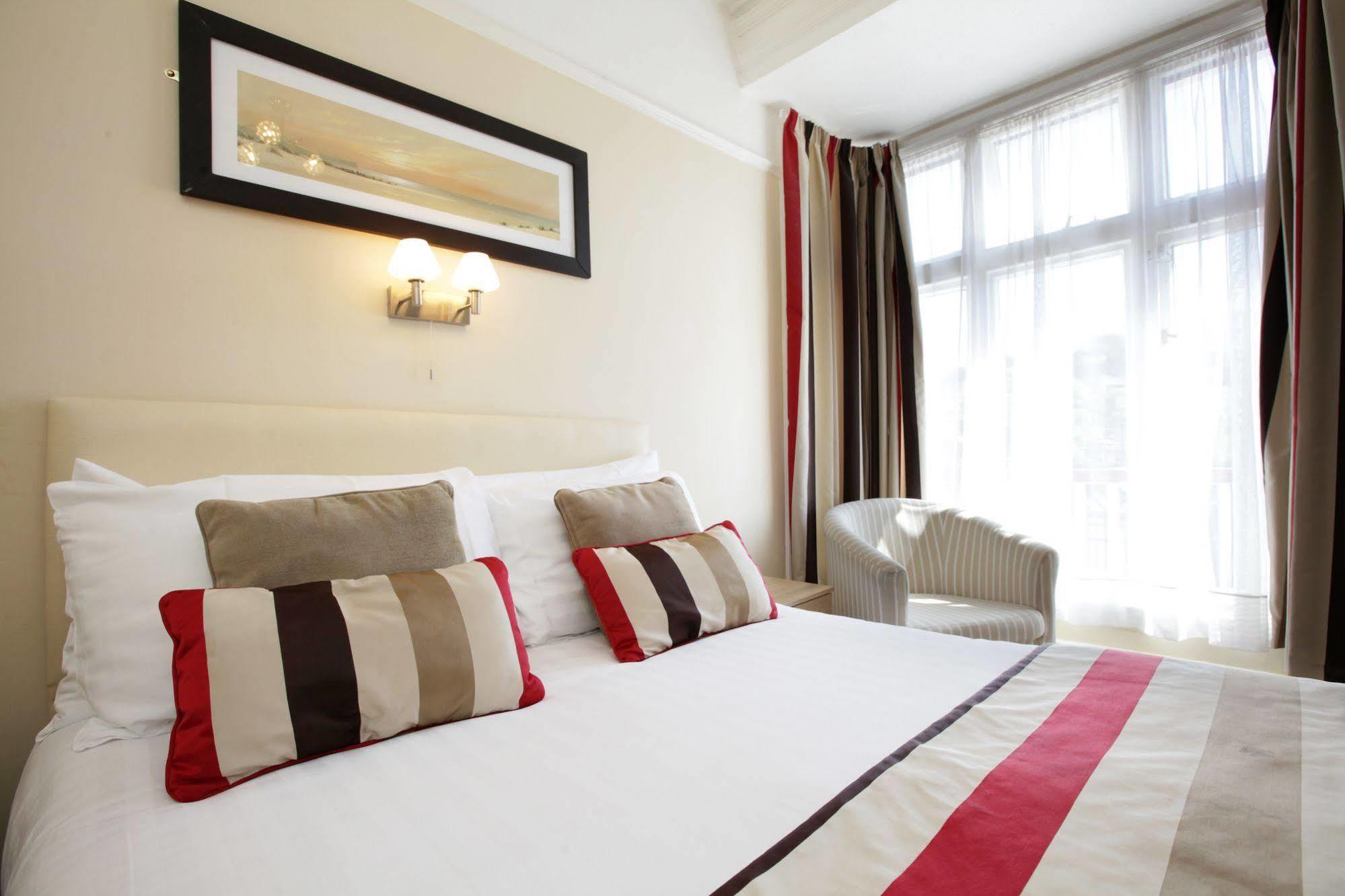 The Robin Hill Bed & Breakfast Torquay