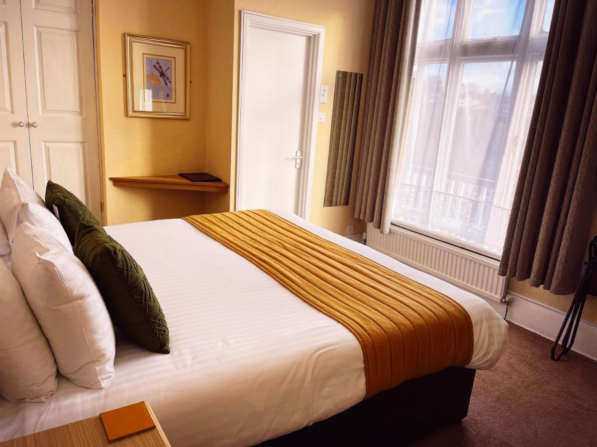 The Robin Hill Bed and breakfast 4*